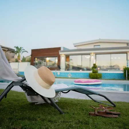 Villa Vincenzo By Posarellivillas *