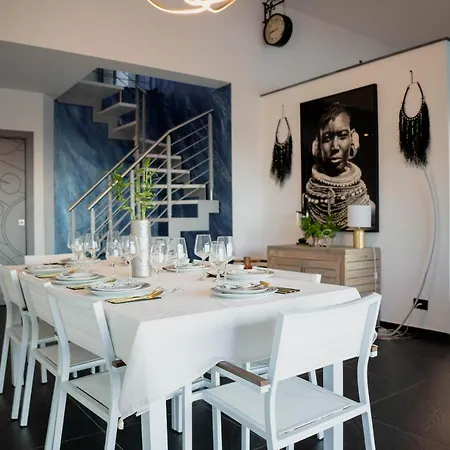 Villa Vincenzo By Posarellivillas *