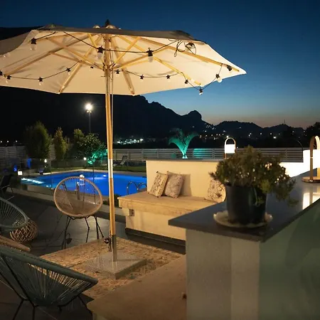 Villa Vincenzo By Posarellivillas *